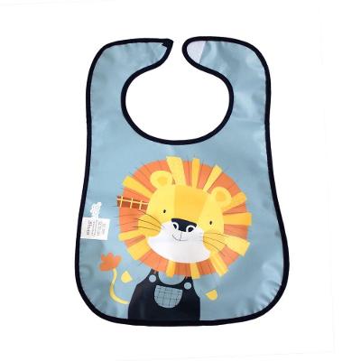 Babador Com Bolso Coletor Luke Impermeável E Lavável