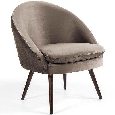 Poltrona Para Sala Rafa Pés Palito Veludo Marrom Claro - Nexta Casa