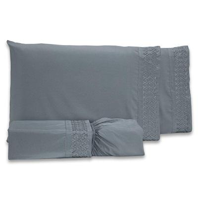 Jogo De Cama Lençol Harmony Bordado Geométrico Percal 300 Fios Com Fronhas Queen 04 Peças - Toque Acetinado Cor Cinza