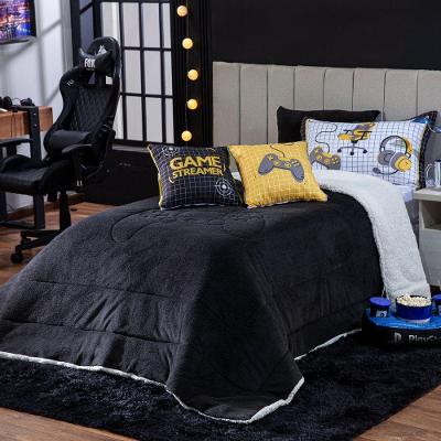 Kit Coberdrom Game Streamer Preto C/ Almofadas Solteiro 04 Peças - Dupla Face Sherpa E Mantinha