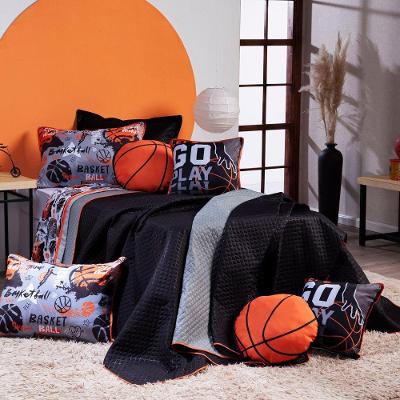 Kit Cobre Leito Colcha Solteiro Basquete Preto/cinza Dupla Face Com Almofadas Estampadas 05 Peças