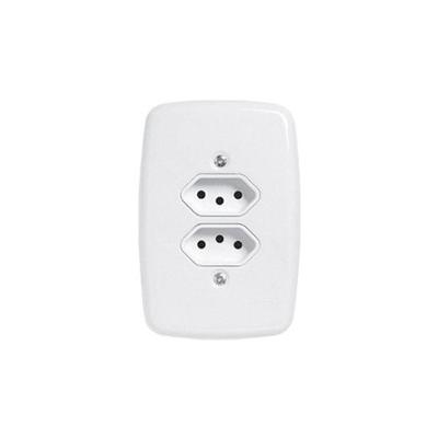 Interruptor e Tomada Pluzie Linha Ideale 10A 20A 4x2 com Dupla Funcionalidade OEM