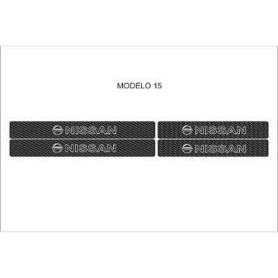 Kit Adesivo para Soleira de Porta Nissan Proteção Anti Arranhões Textura Fibra de Carbono OEM