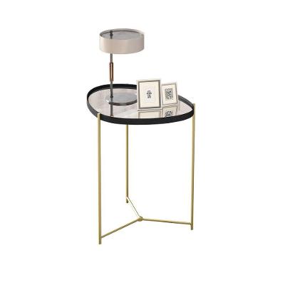 Mesa Lateral Organic Alamanda Preto Pe Dourado - Moveis Jb