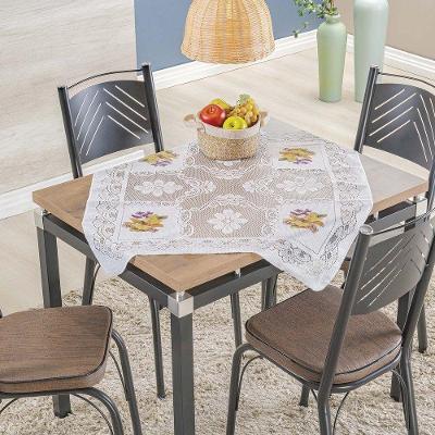 Toalha De Centro De Mesa Em Renda Com Transfer Flores 78cm X 78cm 100% Poliéster - Flores