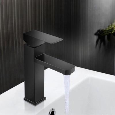 Torneira de Cozinha Estilo B 1-4 de Volta de Bancada em Cerâmica e Silicone Cromado Preto OEM