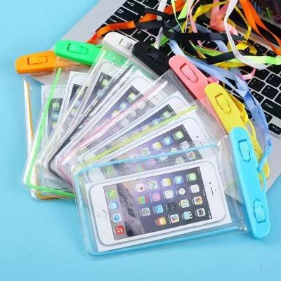 Capa Bolsa Impermeável para Celular OEM Compatível com Smartphones Até 6.3 Polegadas Transparente 1