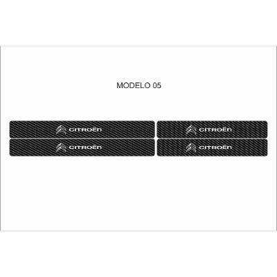 Kit Adesivo de Soleira de Porta Dianteiro e Traseiro para Veículo Citroen Fibra de Carbono Preto OEM