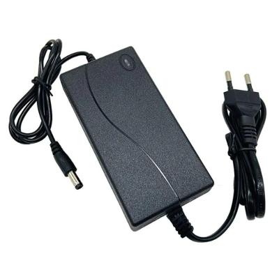 Fonte de Alimentação Eletrônica Fonte Eletrônica Estabilizada 12V 5A Bivolt Plug P4 com Proteção Max