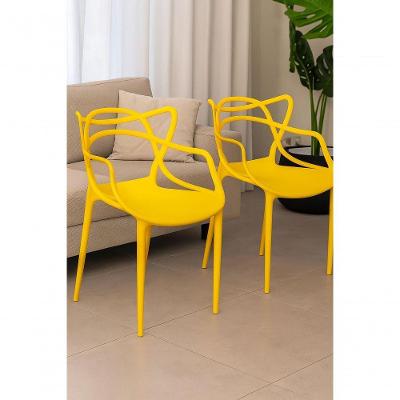 Kit com 2 Cadeiras Allegra em Plástico Amarelo para Sala de Jantar Cozinha e Área Gourmet