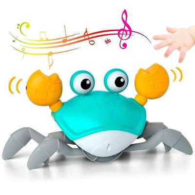 Brinquedo Infantil Caranguejo Fujão Sensorial com Luzes, Sons Divertidos e Movimento para Bebê Verde
