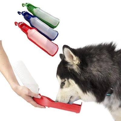 Bebedouro Pet Portátil Yeet Aqua Dog para Cachorro Vermelho 500ML com Gancho 1 Unidade