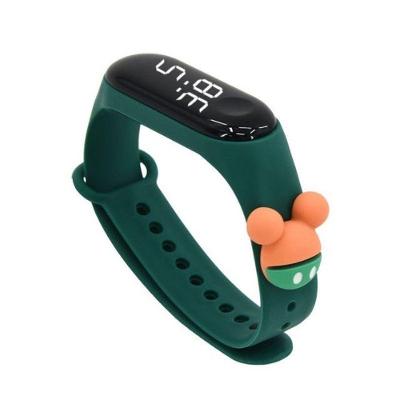 Relógio Infantil Menino Spiderman Pikachu Digital Pulseira Silicone LED Resistente à Água OEM