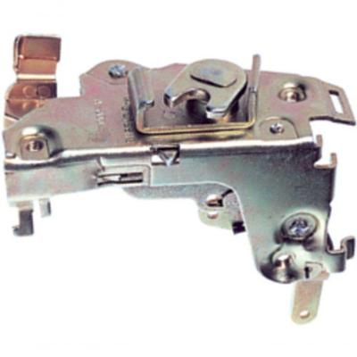 Fechadura de Porta Dianteira Direita Kombi Worker Delivery Titan Tractor 1975 a 2013 Universal