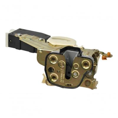 Fechadura de Porta Dianteira Direita F103 Chevrolet Corsa Classic Após 94 e Wagon 94 a 01 Universal