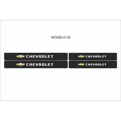 Soleira Automotiva para Portas Kit 4 Adesivos Chevrolet Dourado Compatível com Diversos Veículos OEM