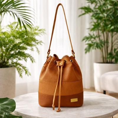 Bolsa Saco  Couro Cor Caramelo