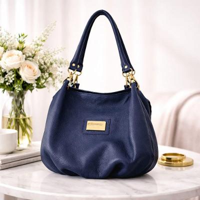 Bolsa Saco  Couro Cor Azul Marinho