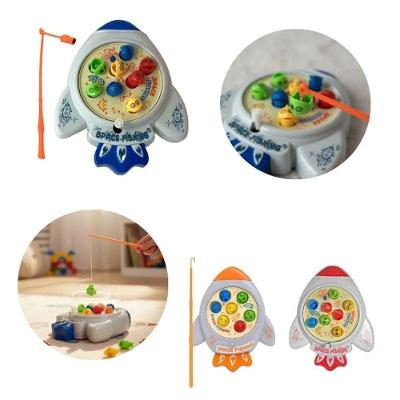 Brinquedo Pega Peixe a Corda Modelo Foguetinho Educativo com Peixinhos Giratórios Amarelo Wellmix
