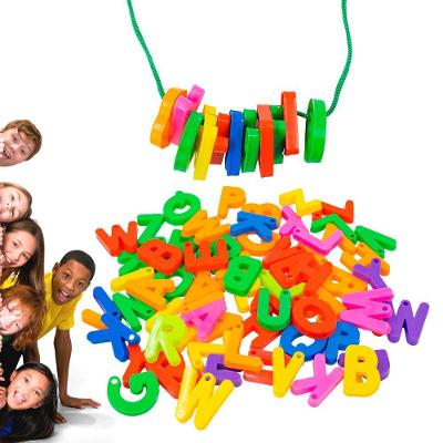 Brinquedo de Montar Infantil Brinquedo Montar Letras Cordas CY2284 com 95 Peças e Cordinhas Sortidos