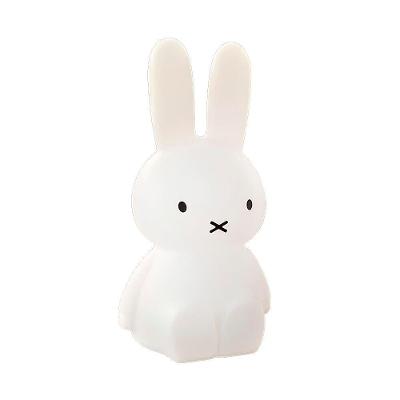 Luminária Big Miffy Tpc 3D em Formato de Coelho com Luz Difusa Suave Bivolt para Quarto e Escritório