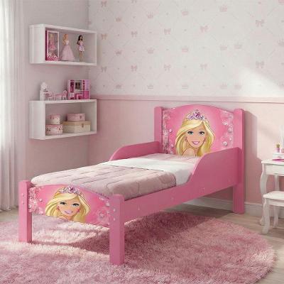 Mini Cama Infantil Com Colchão E Pés De Madeira Tema Barbie Para Quarto Infantil - Barbie Rosa