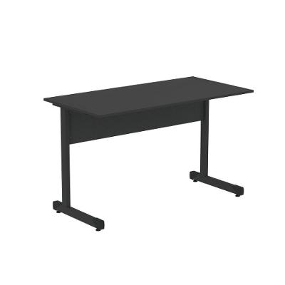 Mesa De Escritório Reta 150cm Com Pé Tubular Em Aço Linha P15 Preto