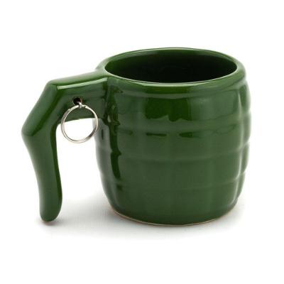 Caneca 3D Modelo Granada em Cerâmica 300ML Verde Broglio para Bebidas e Decoração