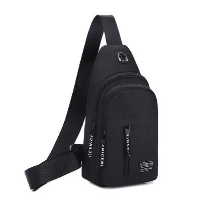 Bolsa Mochila Tiracolo Masculina OEM em Nylon e Tela 30x6x17 cm Preto para Uso no Peito
