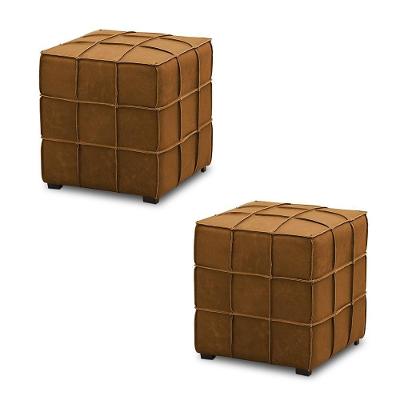 Kit 2 Puffs Decorativos Augusto 43cm Sala De Estar Couro Caramelo Manchado G88 - Gran Belo