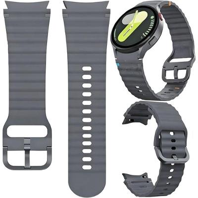 Pulseira Compatível Com Samsung Galaxy Watch 4, 5, 6, 7 E Fe Galaxy Watch 7 40 E 44 Mm Silicone Premium Fivela Metal