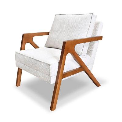 Poltrona Decorativa Monalisa Luxo Boucle com Braços em Madeira Off White Loja Sheep