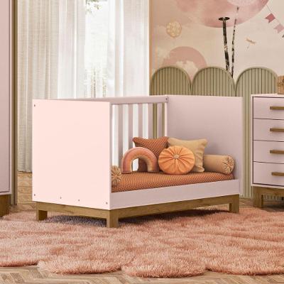 Berço Multifuncional Mini Cama Luar em MDP Rosa Acetinado para Quarto de Bebê Qmovi