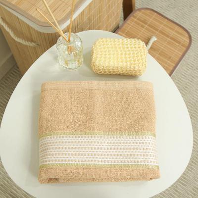 Toalha de Banho Urbane 145x75cm Algodão 360g-m2 Alta Absorção Salmão Valle Distribuidora