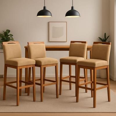 Kit 4 Banquetas Alta Cozinha Gourmet Conforto Suede Madeira de Eucalipto Suede Capuccino Black House