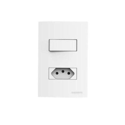 Conjunto Interruptor Paralelo com Tomada 2 Polos T 10A 250V Linha Brava Branco Soprano
