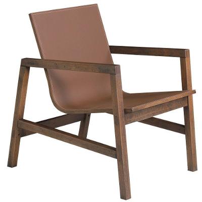 Poltrona Decorativa Eden G54 Sala de Estar com Couro Rustic Brown Madeira Maciça Gran Belo