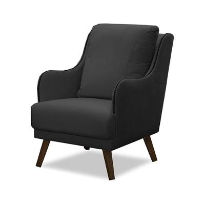 Poltrona Decorativa Catar G33 com Tachas em Veludo Cinza Chumbo para Sala de Estar Gran Belo