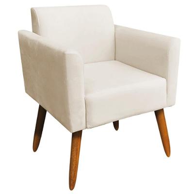 Poltrona Decorativa Isabella G19 Suede Bege com Pés Palito Madeira Gran Belo