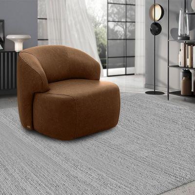 Poltrona Decorativa Charlote G88 Sala de Estar Couro Confortável Marrom Claro Manchado Gran Belo