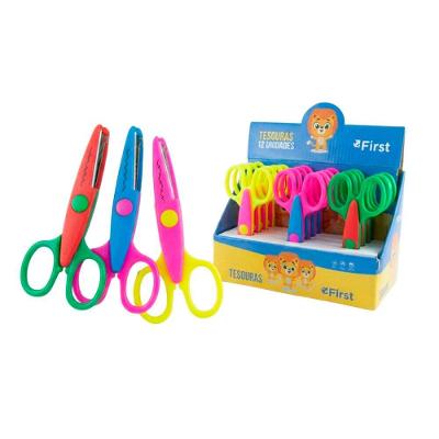Tesouras Escolares Decorativas 13cm Caixa com 12 Unidades e 3 Formatos de Corte