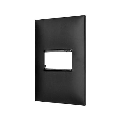 Placa 4x2 1 Módulo Pial Plus+ 618501PT para Uso em Interruptores e Tomadas Preta Legrand