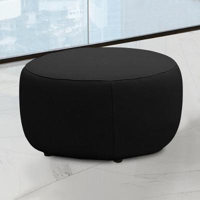 Puff Decorativo Mariele G88 Assento Espuma D-26 Couro Preto para Sala de Estar Gran Belo