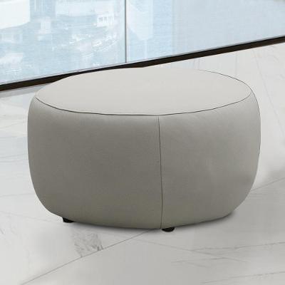 Puff Decorativo Mariele G88 Assento Espuma Couro Off White Gran Belo