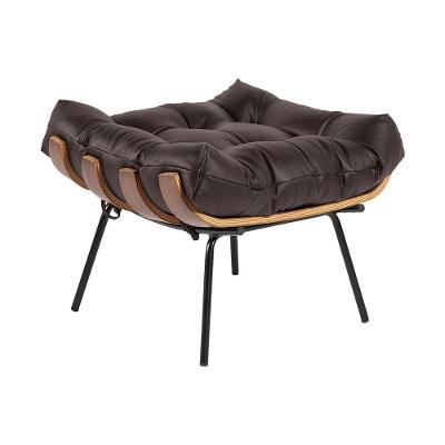 Puff Decorativo Costela G34 Assento em Fibra Siliconada Couro Marrom Gran Belo