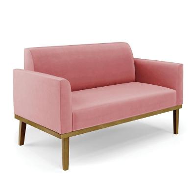 Poltrona Namoradeira Isabella Suede Rose com Espuma D-23 Pés em Madeira Gran Belo