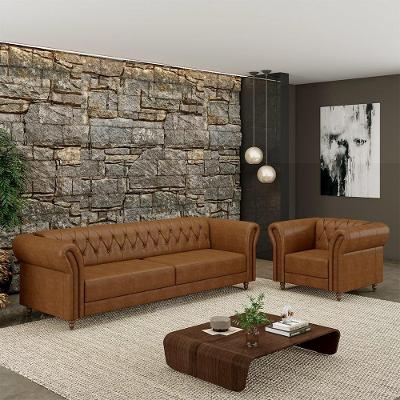 Conjunto Sala de Estar Stanford Chesterfield G58 Sofá 200cm e Poltrona Couro Mel Manchado Gran Belo