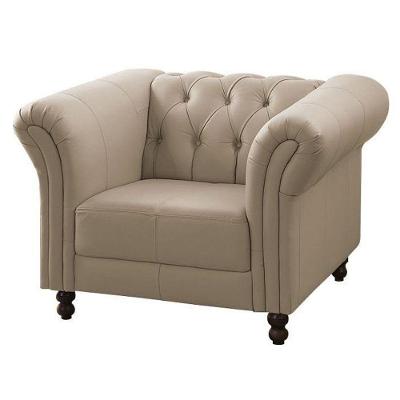 Poltrona Decorativa Maggiore Couro Bege 66 G58 para Sala de Estar Gran Belo