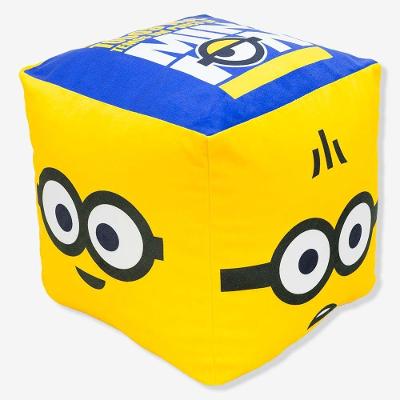 Almofada Formato Cubo Minions Enchimento Fibra Siliconada Amarelo Zonacriativa