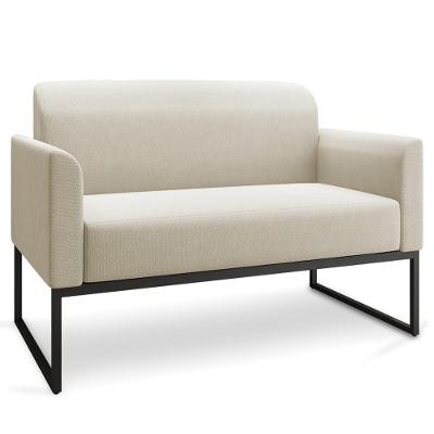 Poltrona Namoradeira Isabella G19 Decorativa Linho Bege e Preto Base Industrial Gran Belo